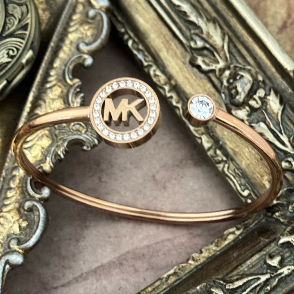 MICHAEL KORS • Rose Gold Logo Fulton Cuff Bracelet - Picture 4 of 4